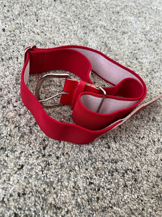 Other - Red Stretch Elastic Waist Belt with Silver Buckle